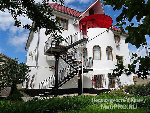 Комплекс отдыха 'Леополис' приглашает Вас на отдых в Поповку. На закрытой для посторонних территории базы расположен...