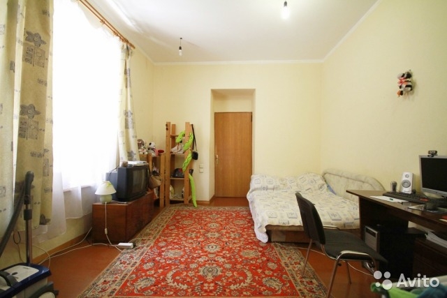 4ккв. + 2х уровневый коттедж + сарай + свой двор. По ул. Кирова,50 в 1 мин. ходьбы от остановки 'Спартак'.  Старый... - 1