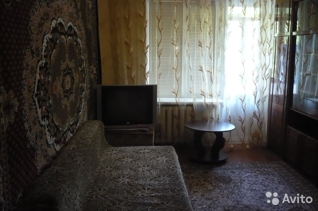 Очень уютная квартира в центре на Фрунзе. Вода круглосуточно, интернет. Мягкая мебель, второй этаж. Подъезд...