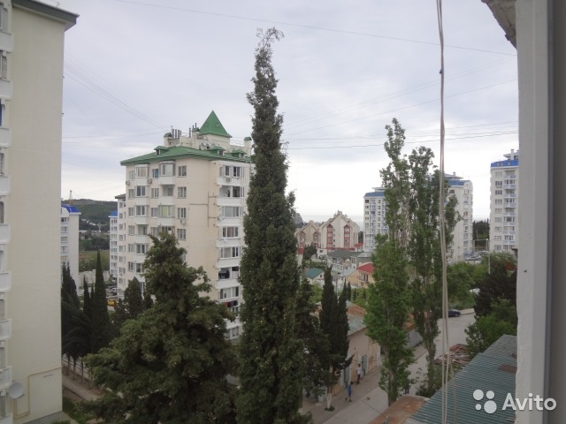 Аренда / 1-комнатные, АЛУШТА, Туристов 5, 1 200 р. Сдам квартиру посуточно Студия 20 м² на 4 этаже 5-этажного панельного дома Сдам квартира-студия с новым евро ремонтом... - 13