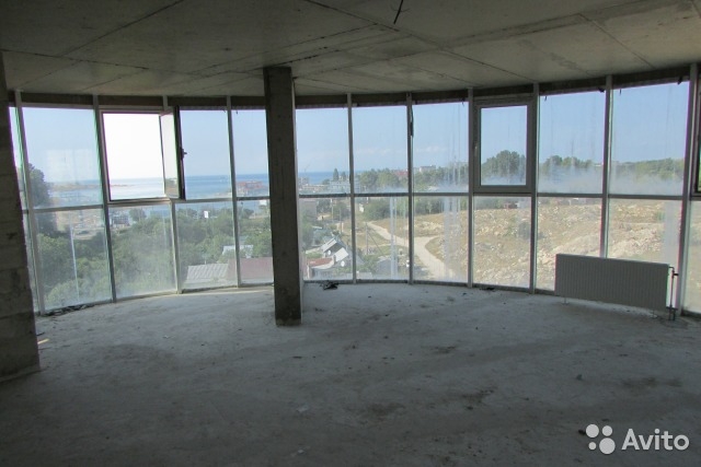 Продам 3-х комнатную квартиру в г. Севастополь в р-не Парка победы, с панорамными окнами и видом на море, рядом с... - 5