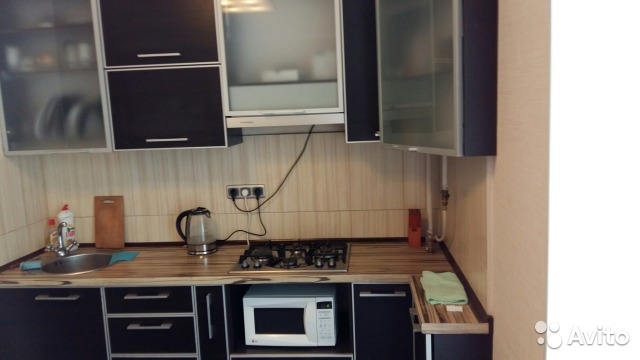 Продаю 2-х комнатную квартиру. В ПГТ Орджоникидзе, до моря 5 мин. пешком в любую сторону, комнаты раздельные, кухня...