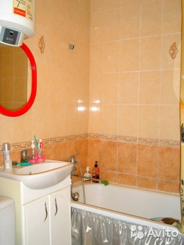 2 ккв в центре Ялты, ул Спендиарова, с ремонтом, 3 этаж 5 эт. дома, общая по. 50 кв.м., комнаты раздельные, ровное... - 6