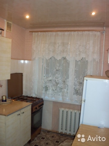 Продам 2-к квартиру в хорошем жилом состоянии, двухсторонняя, есть застекленный балкон, газовая колонка, окна... - 3