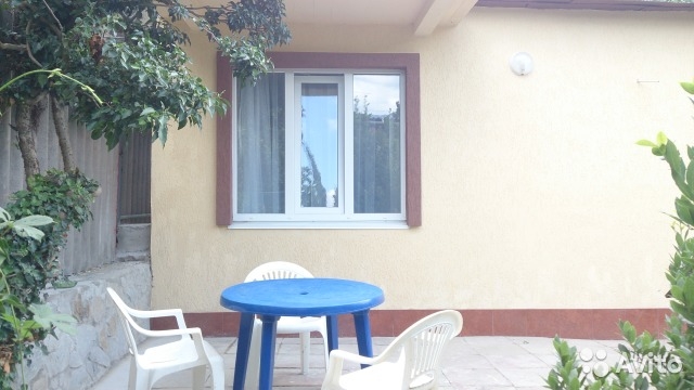 Сдам 2-х комнатный дом с участком посуточно. Площадь 50 м² г. Ялта, пер. Достоевского  Сдается уютный гостевой домик... - 5