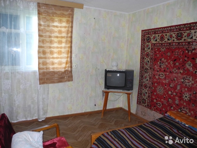 Уютная дача в Мраморном, 3 уровня, гараж, кладовка, сарай для дров, душ. 1-й этаж 34,6 м.кв., мансарда- 22,6м.кв. В... - 4