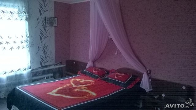 Продается 3-эт. жилая дача, 100 м2. С мебелью и бытовой техникой. 4 уютные жилые комнаты, камин, кухня, прихожая.... - 4