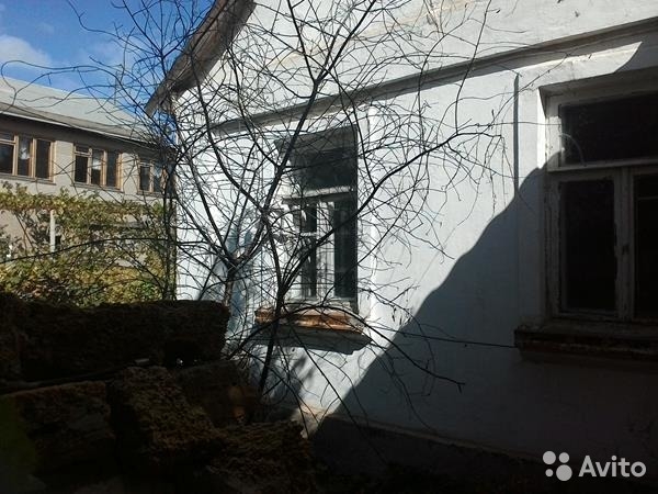 Продам дом  г. Саки  ул. Кузнецова. Дом расположен в центре г. Саки (в хорошем районе, возле 6 школы),  участок 3... - 4