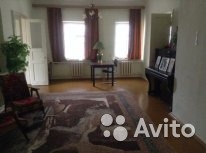 Добротный дом, 6 комнат, кухня-столовая - 32 кв.м., санузел, отопление - газовое и на твёрдом топливе, высокие...