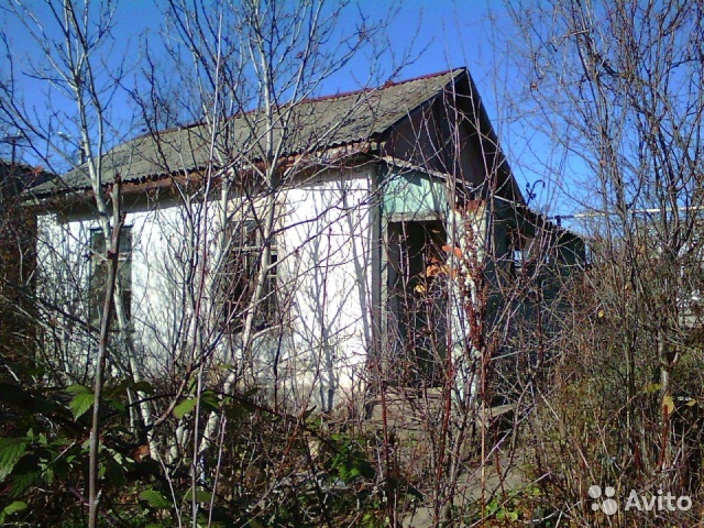 Продам дом-дачу в с. Давыдовка. Дом 4*6, одноэтажный из ракушки. 2 комнаты и веранда. Фундамент 12*6, участок 5,5...