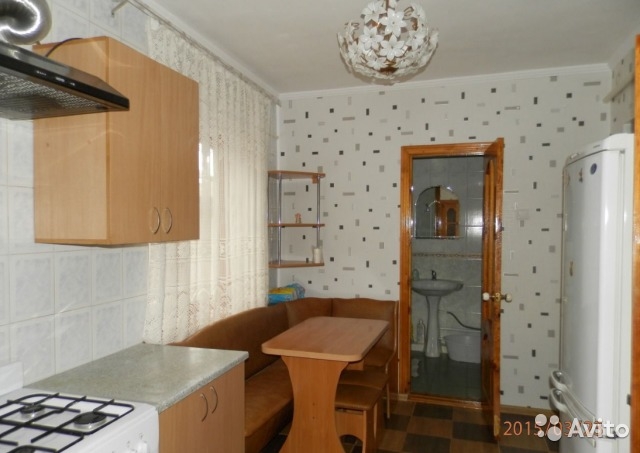 Сдам Дом 55 м² ул.Проводников,1-этажный дом 55 м² (кирпич) на участке 2 сот., 1 км до города 1\2дома,2 комнаты,...