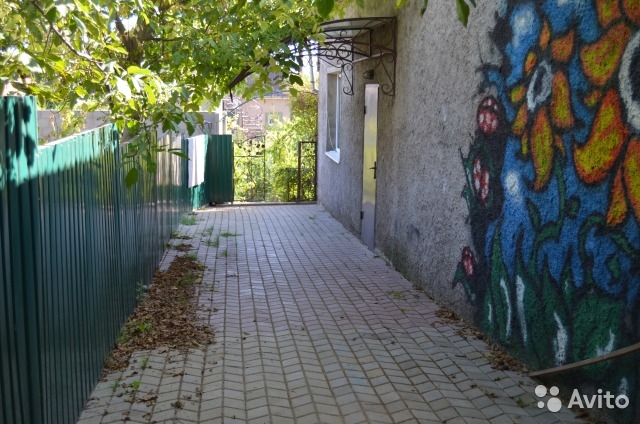 Продается недостроенный дом 200 кв.м. в самом живописном месте пригорода Симферополя. На участке в 12 соток есть... - 7