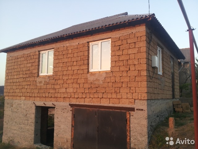 Продам недострой в р-не Лозового/Курцы,с видом на горы,чистейший воздух,замечательные доброжелательные соседи.  Дом...