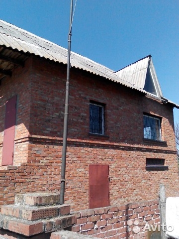 Продается добротный дом в д.Войкова , 3км. от г.Керчь, 15 км. от Азовского моря (с.Курортное). Дом новой постройки, в... - 3