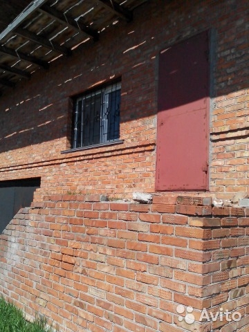 Продается добротный дом в д.Войкова , 3км. от г.Керчь, 15 км. от Азовского моря (с.Курортное). Дом новой постройки, в... - 9