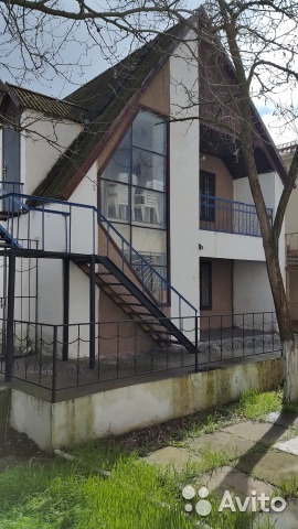 Продается 2-х этажный дом на базе отдыха 'Прибой' в городе Саки, Крым. до моря 350 метров. База имеет очень развитую... - 2