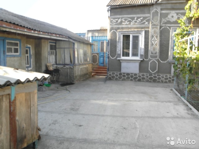 Продаётся дом в Крыму, г. Джанкой, срочно, двухэтажный. Дом газифицирован,газовое отопление, новый водопровод, все... - 4