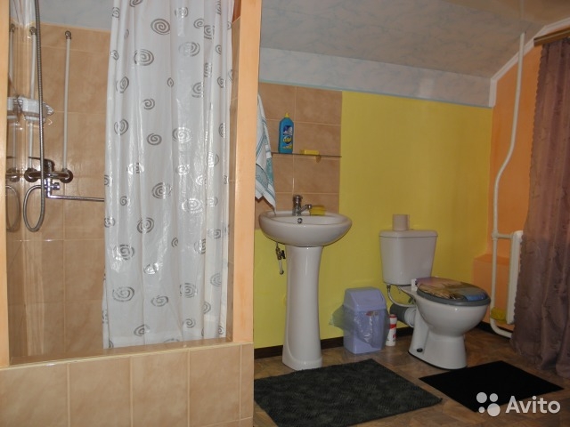 Продаётся дом в Крыму, г. Джанкой, срочно, двухэтажный. Дом газифицирован,газовое отопление, новый водопровод, все... - 8