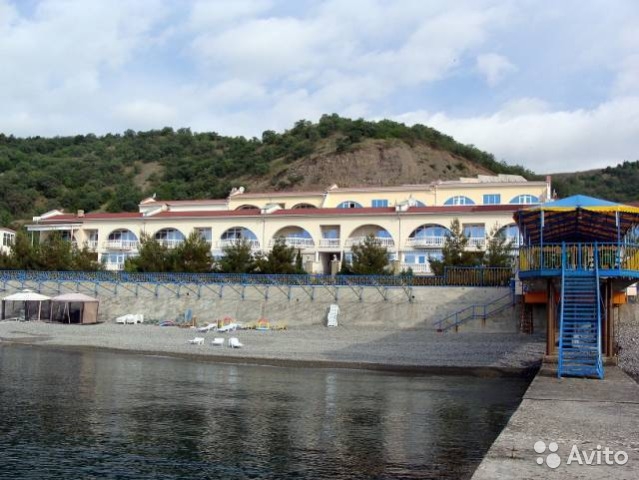 Элитные новые апартаменты в комплексе Лазурный на Восточной набережной Алушты рядом с морем. Второй этаж. Готовность... - 2