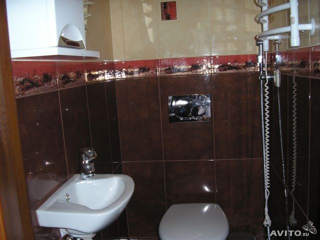 Продается 3- кв.в Балаклаве.сталинка.3этаж Автономное отоплением.Евроремонт. Балкон застеклен. Море 10мин. цеа 210000... - 1