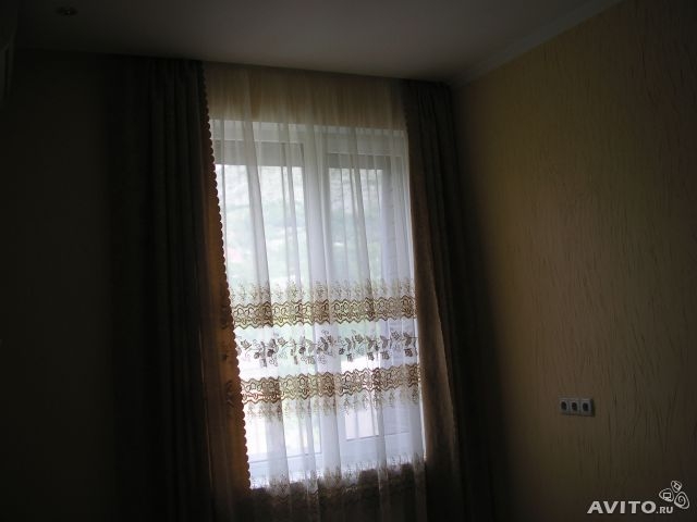 Продается 3- кв.в Балаклаве.сталинка.3этаж Автономное отоплением.Евроремонт. Балкон застеклен. Море 10мин. цеа 210000... - 5