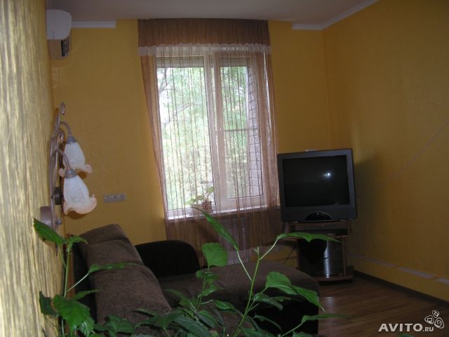 Продается 3- кв.в Балаклаве.сталинка.3этаж Автономное отоплением.Евроремонт. Балкон застеклен. Море 10мин. цеа 210000... - 6