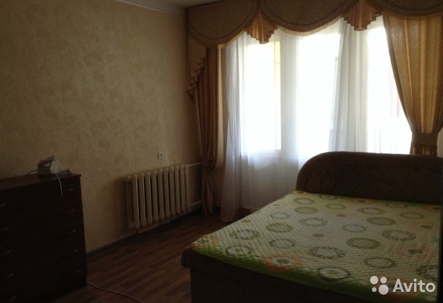 Продам 3 комнатную квартиру в Евпатории (р-н Автовокзала). Квартира Чешской планировки (ранняя Чешка). Общая площадь... - 2