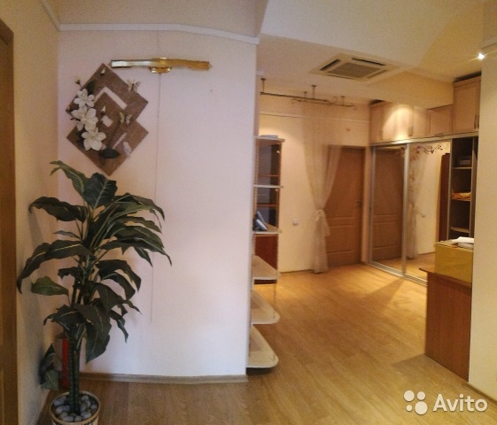 Продажа квартиры в элитном районе города (парк Гагарина).   3-х комнатная квартира в Симферополь, по ул.Семашко 19,... - 3