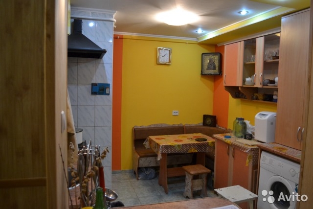 Продаётся квартира на берегу озера в г.Саки в  7 км от моря. Во дворе детская площадка, автобусная остановка,... - 10
