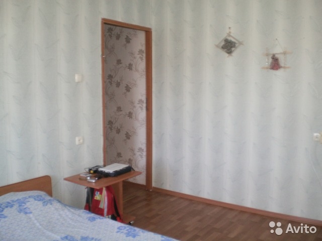 Просторная трехкомнатная квартира с видом на горы в спальном районе Алушты. Необычная планировка. Общая площадь... - 1