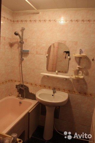 Продам двухкомнатную квартиру в Марате.    1/1 этажного дома, старый фонд.    Общая площадь - 47,7 кв.м.    Состояние... - 2