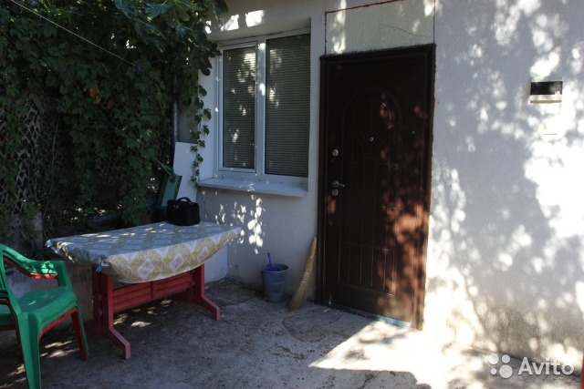 Продам двухкомнатную квартиру в Марате.    1/1 этажного дома, старый фонд.    Общая площадь - 47,7 кв.м.    Состояние... - 13
