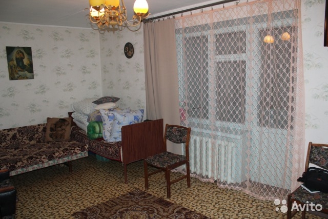 Продам 3-х комн. квартиру расположенную на 2-ом этаже пятиэтажного дома, находящегося в тихом дворе в р-н Детской...