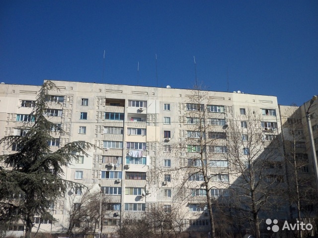 Продам четырехкомнатную квартиру на Колобова ( Летчики) в хорошем состоянии, установлена стеклопакеты. Квартира...