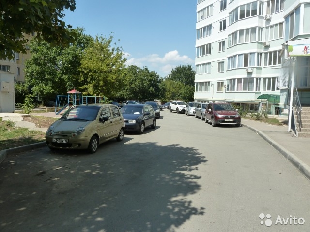 Продаем 3-х квартиру на Проспекте Победы , общ.пл.64 м.кв. , 1/9 , с лоджией , везде стоят стеклопакеты , квартира... - 11