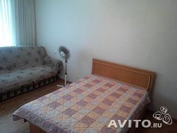Посуточно 1-х ком... WI FI. Большая уютная комната .  Имеется встроенная бытовая техника, , кондиционер, стир....