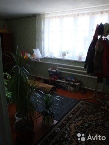Дом одноэтажный, трёх комнатный, общей площадью 148,5 кв.м., жилая 55,6 (27,8/15,2/12,6), просторная светлая кухня... - 8