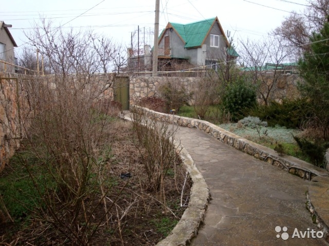 Дом постройки 2012 года, расположен в 400 метрах от моря. Природный газ,центральный водопровод, автономное отопление,... - 5