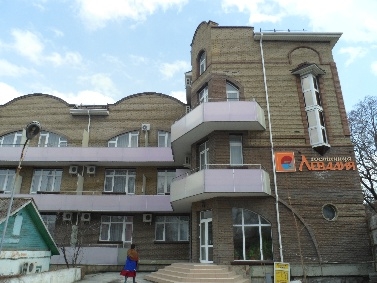 Коммерческая / Продажа, ФЕОДОСИЯ, Чехова улица, 75 000 000 р. Продается гостиница- в историческом месте г Феодосии. В 5-ти минутах продовольственный и вещевой рынки, рядом...