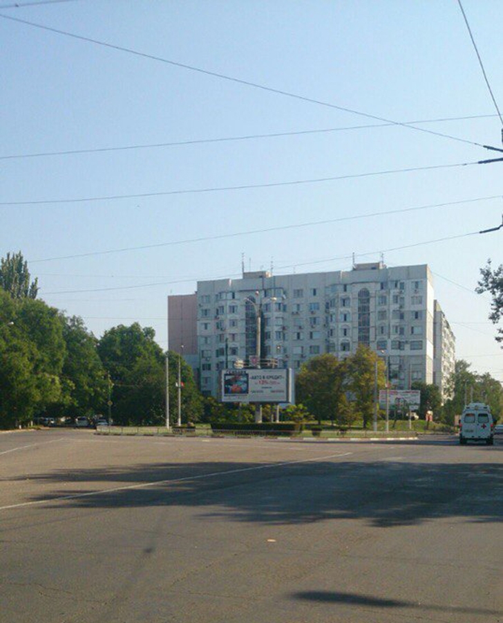 Продается двухкомнатная квартира на пятом этаже девятиэтажного дома.    Полногабаритная, не угловая.    Окна выходят... - 6