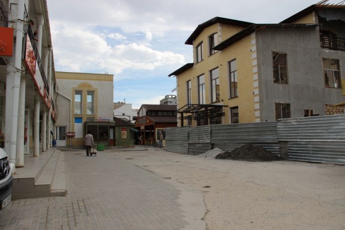 Продам помещение в г. Евпатория, рынок Универсам. Общая площадь 745 м2, 4-уровня, новое строение. На 1-этаже:... - 13