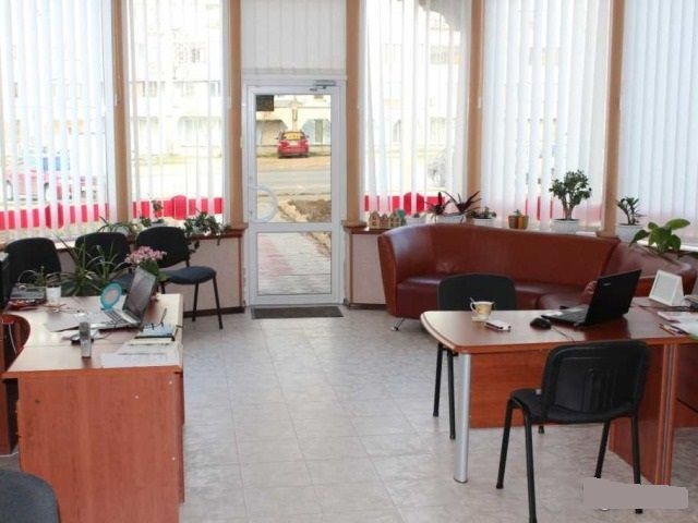 Продажа офиса в Евпатории.  Частная собственность, документы – НЕ жилое помещение, Площадь – 88 кв.м., большая... - 1