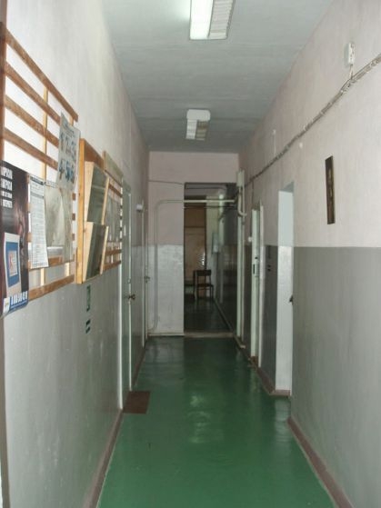 Торгово-офисное помещение на 1-м этаже 5-ти этажного жилого дома в г.Феодосия, ул.Крымская (мкрн Крымский массив).  -... - 12