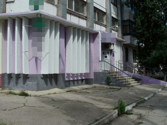 Торгово-офисное помещение на 1-м этаже 5-ти этажного жилого дома в г.Феодосия, ул.Крымская (мкрн Крымский массив).  -... - 20