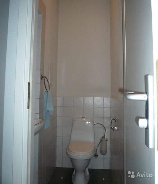 Сдам офисное помещение 70 м²    Офисное помещение 4 комнаты , назначение: ресепшен, зал для персонала 8 человек,... - 8