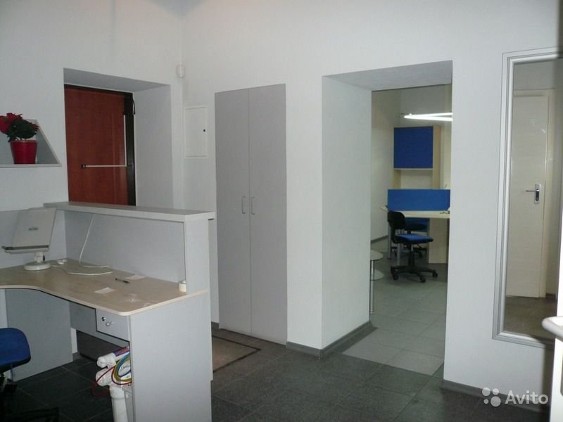 Сдам офисное помещение 70 м²    Офисное помещение 4 комнаты , назначение: ресепшен, зал для персонала 8 человек,... - 9