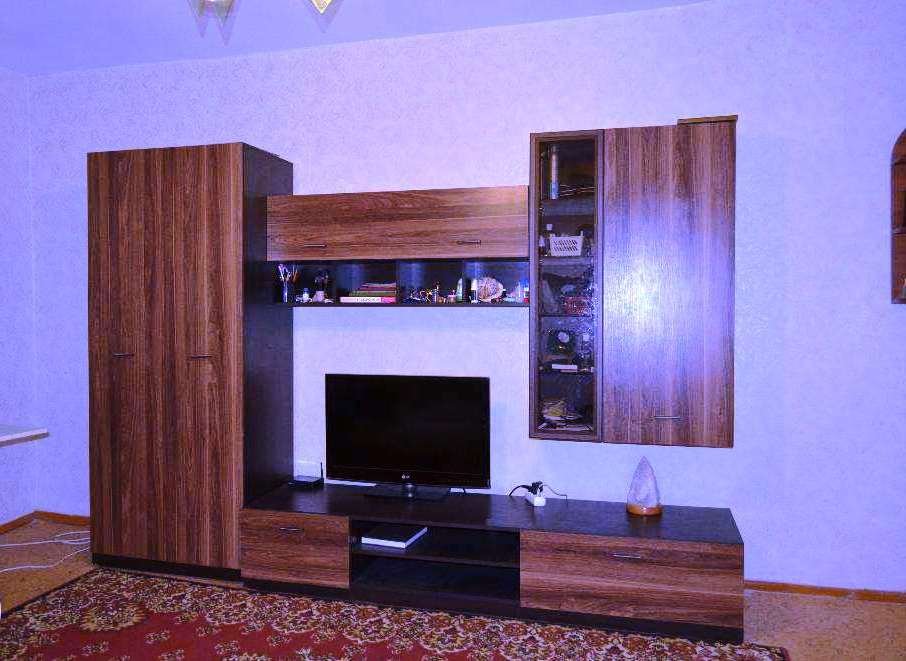 Продам двухкомнатную квартиру на Летчиках, ул. Кесаева.  Общая  площадь 58 кв.м., жилая 29 кв.м. Кухня большая 10...