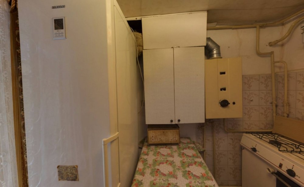В центре Ялты продаётся двухкомнатная квартира на улице Поликуровская, рядом находится Массандровский парк и один из... - 5