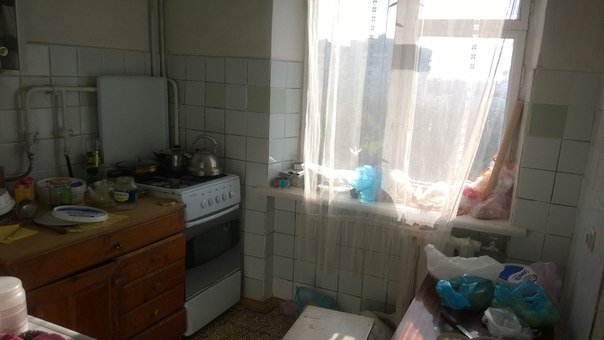 Продается трехкомнатная квартира общей площадью 54кв.м., окна обычные, один балкон выходящий на Проспект Победы, с/у... - 6