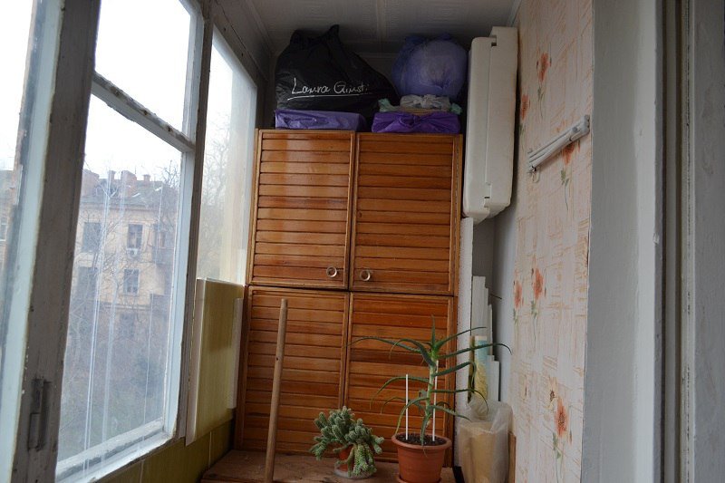 ПРОДАЕТСЯ ДВУХКОМНАТНАЯ КВАРТИРА НА УЛ. Л.ТОЛСТОГО,12а.  'Брежневка'. Этаж 2/5. Общая площадь- 46кв.м., жилая-... - 9